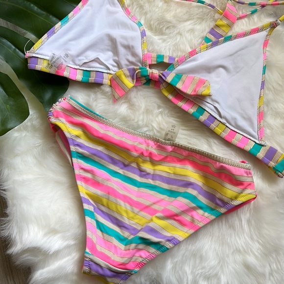 VS SEXY STRIPPED BIKINI SET - Picture 7 of 7